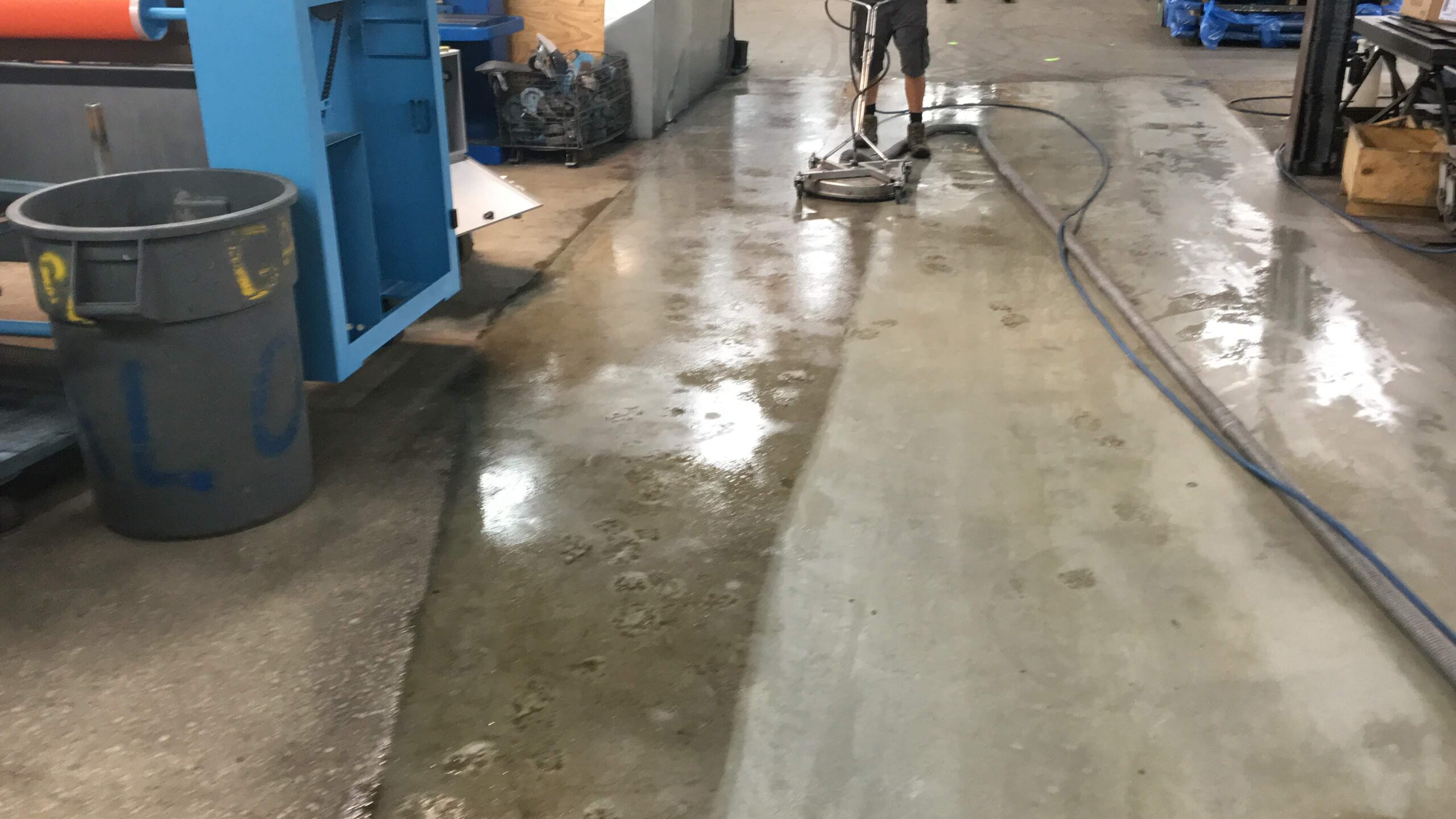 Chicago Loading Dock Pressure washing